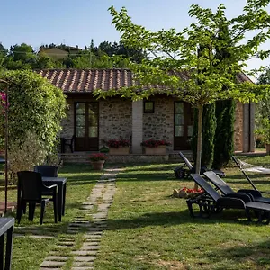  Alloggio per agriturismo La Pievina